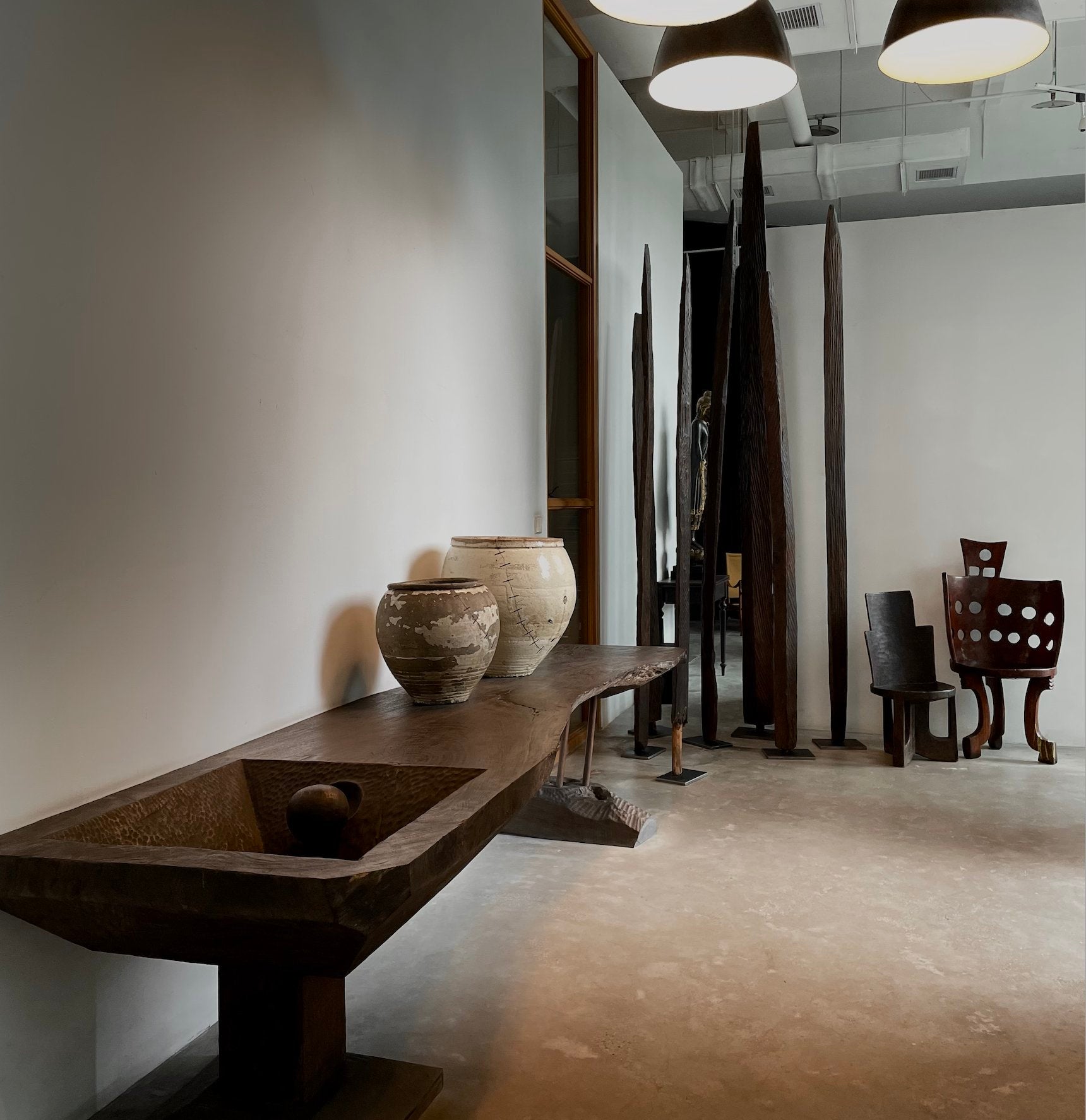 Antiques & Vintages