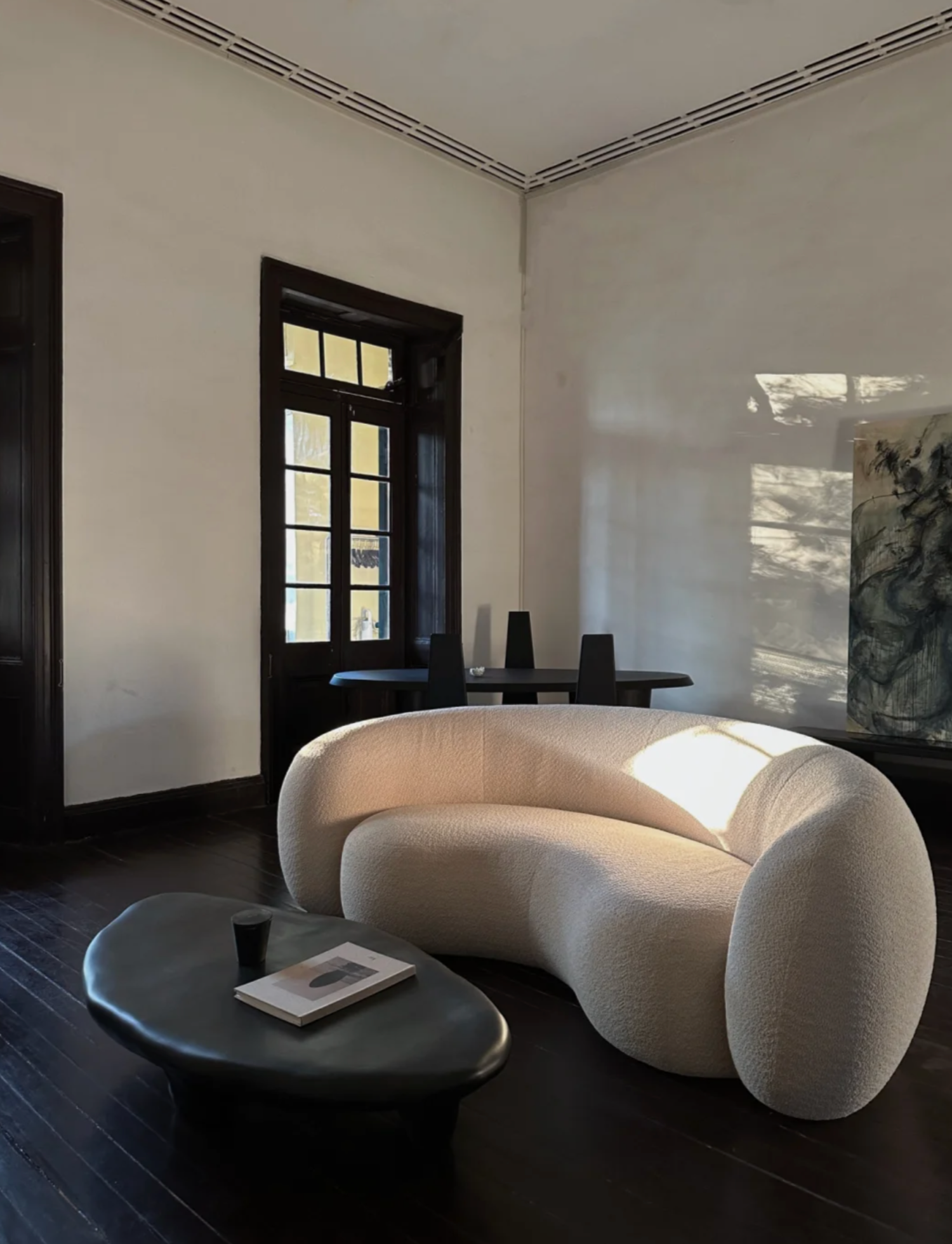 Circular Sofa by Karstudio – miDgu