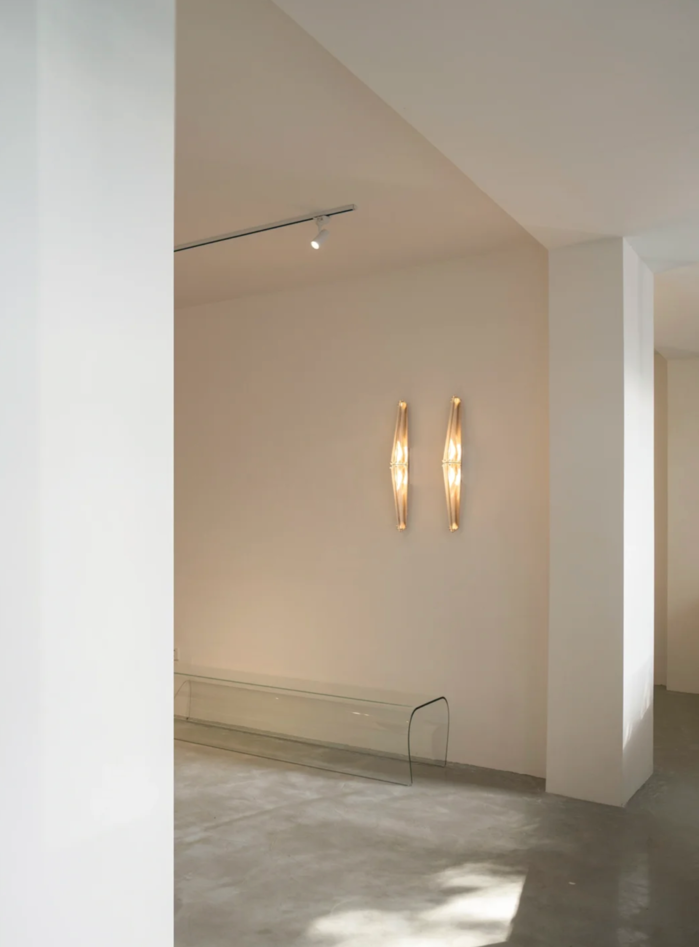 fragment-09-chandelier-geometric-pendant-collectible-by-midgu-03