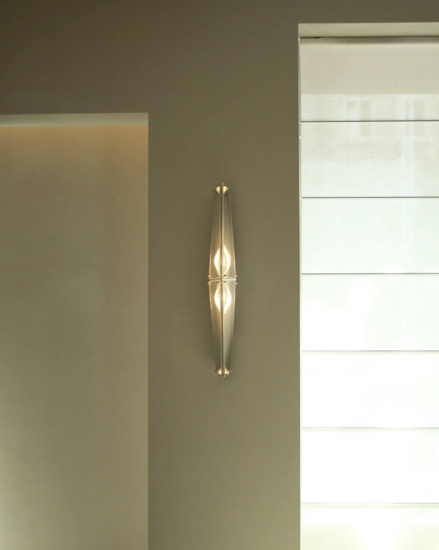 fragment-09-chandelier-geometric-pendant-collectible-by-midgu-06