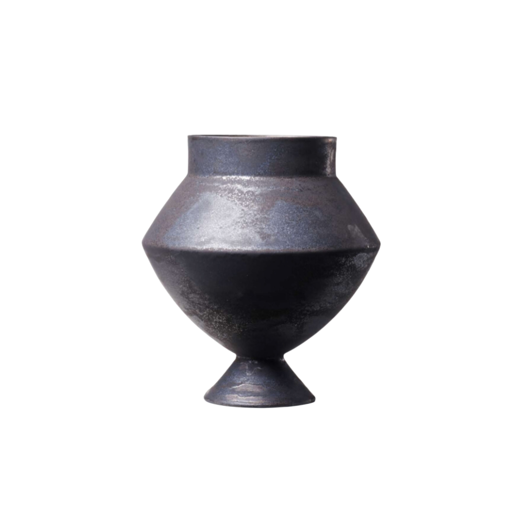 nie-VI-clay-pot-collectible-by-midgu-01